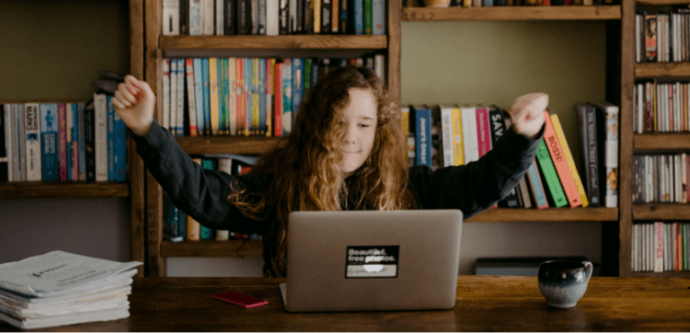 Du matériel pour lutter contre la fracture numérique scolaire